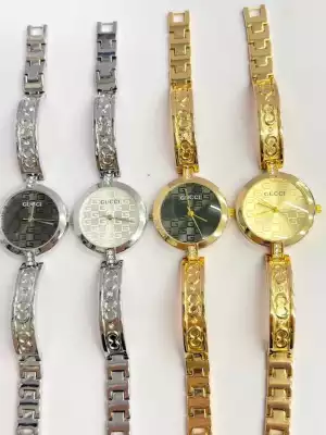 Часы женские кварцевые Gucci с календарем и стальным браслетом